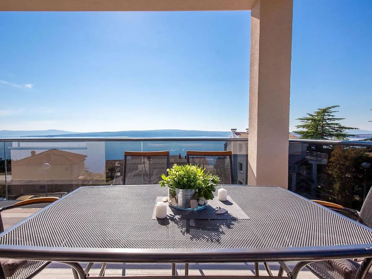 Chic Villa In Dramalj At Sea Croatia