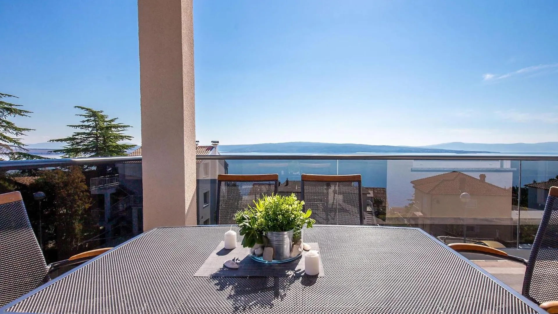 Chic Villa In Dramalj At Sea Croatia