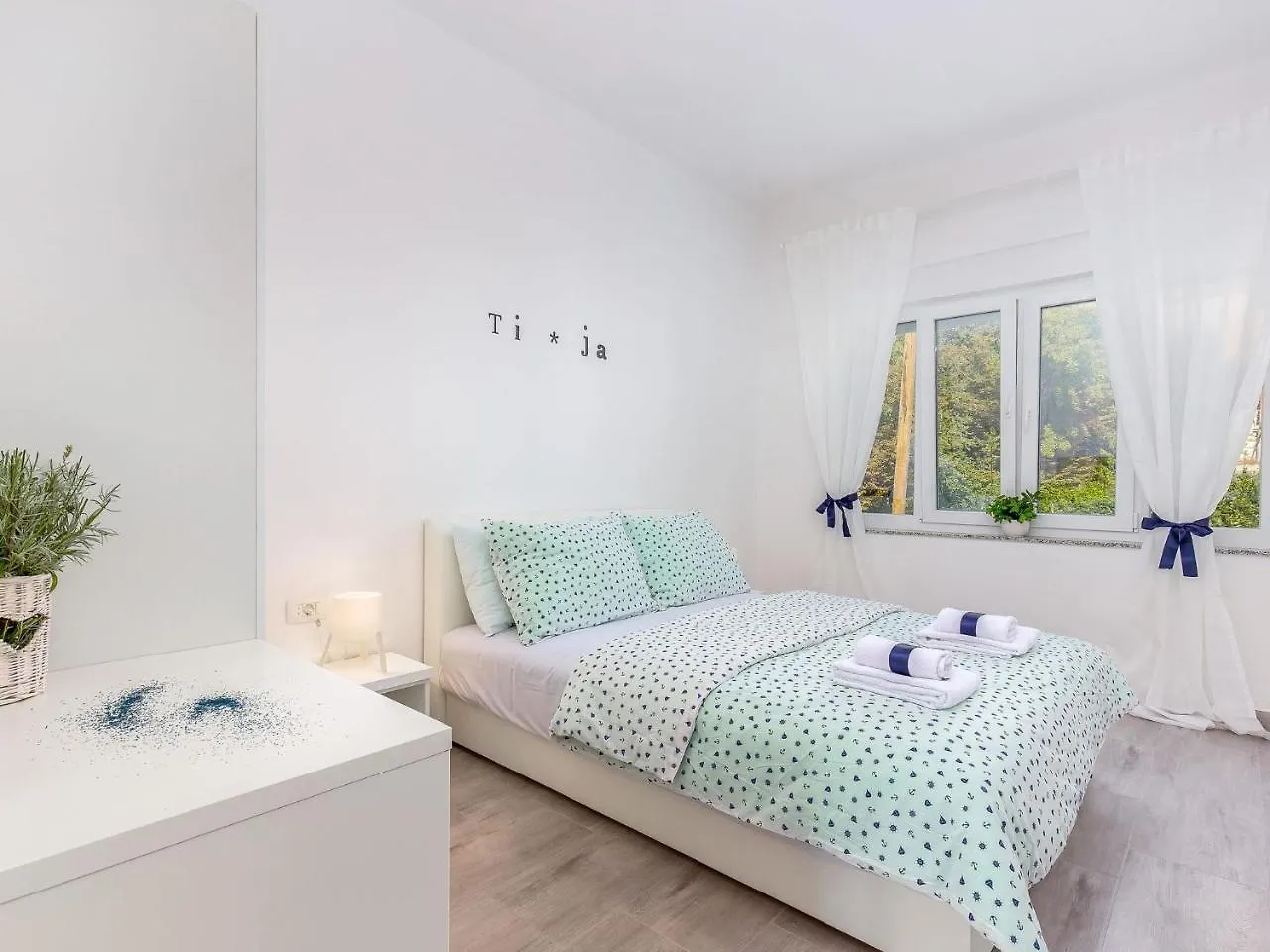 Chic Villa In Dramalj At Sea Croatia